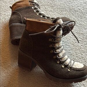 Kork-Ease Brown Lace Up Boots with Chunky Heel